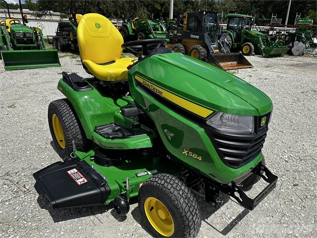 John Deere X584 Трактори