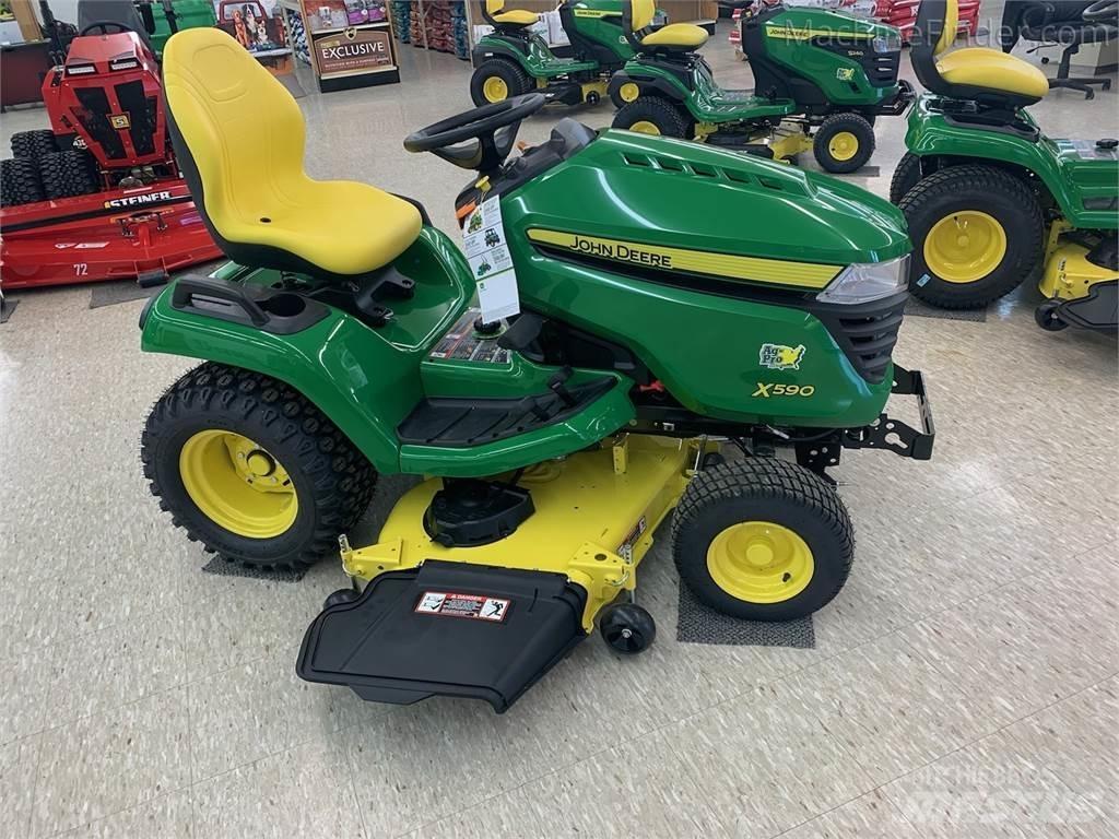 John Deere X590 Трактори