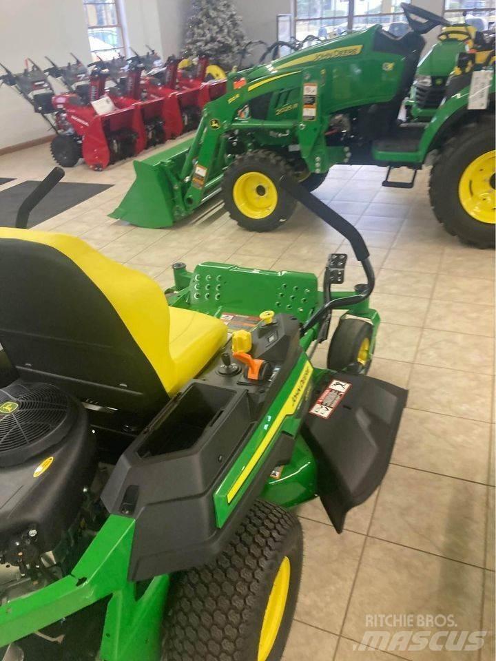 John Deere Z315E Zero turn косарки