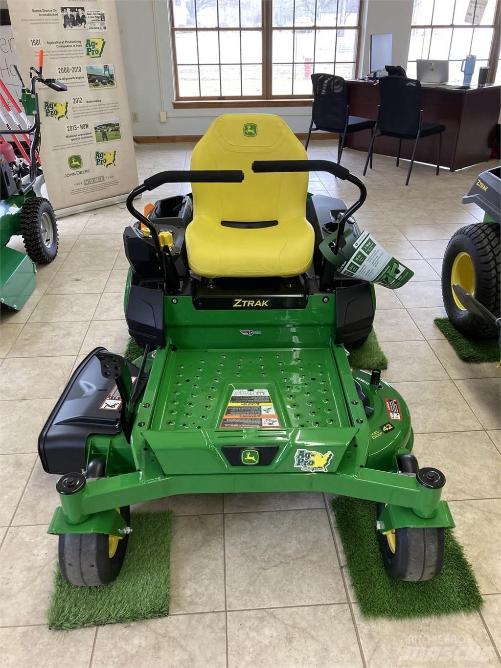 John Deere Z315E Zero turn косарки