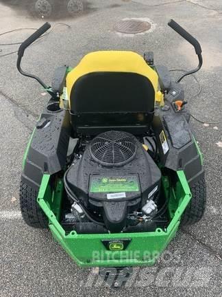 John Deere z320r Zero turn косарки