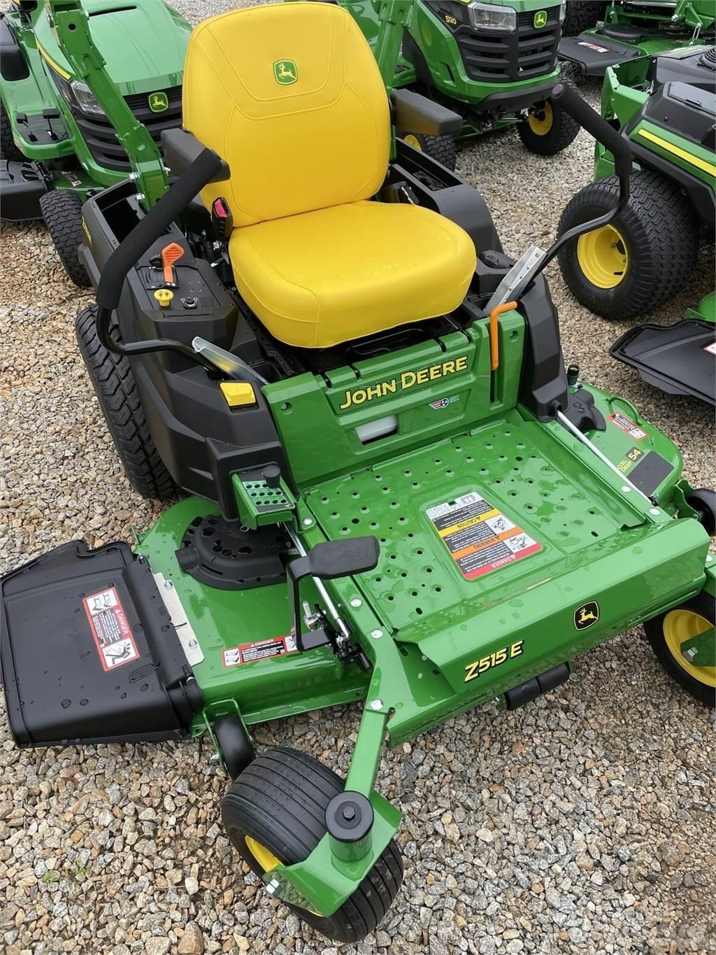John Deere Z515E Zero turn косарки