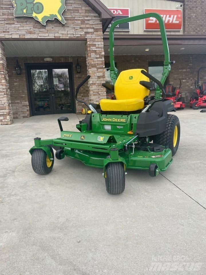 John Deere Z515E Zero turn косарки