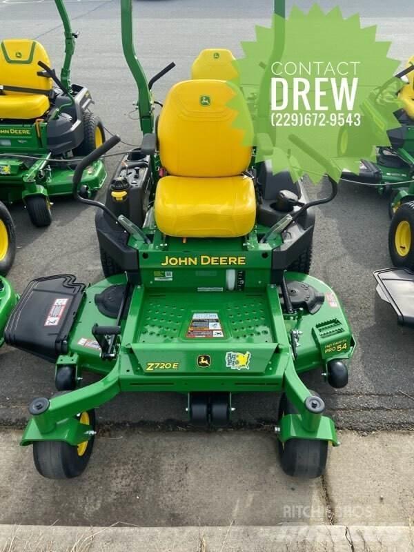 John Deere Z720E Zero turn косарки