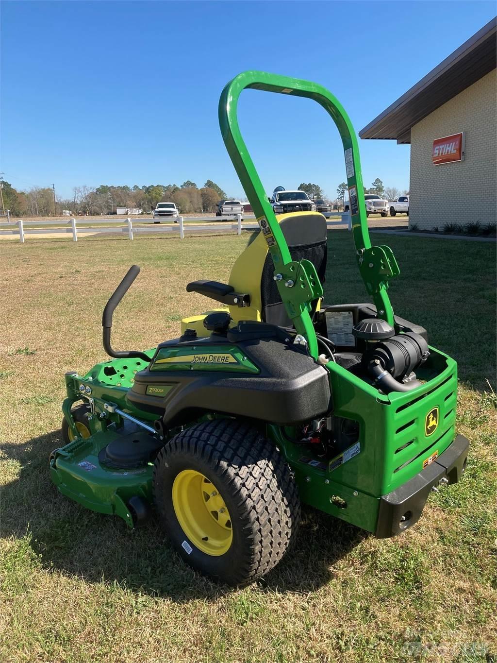 John Deere Z920M Zero turn косарки