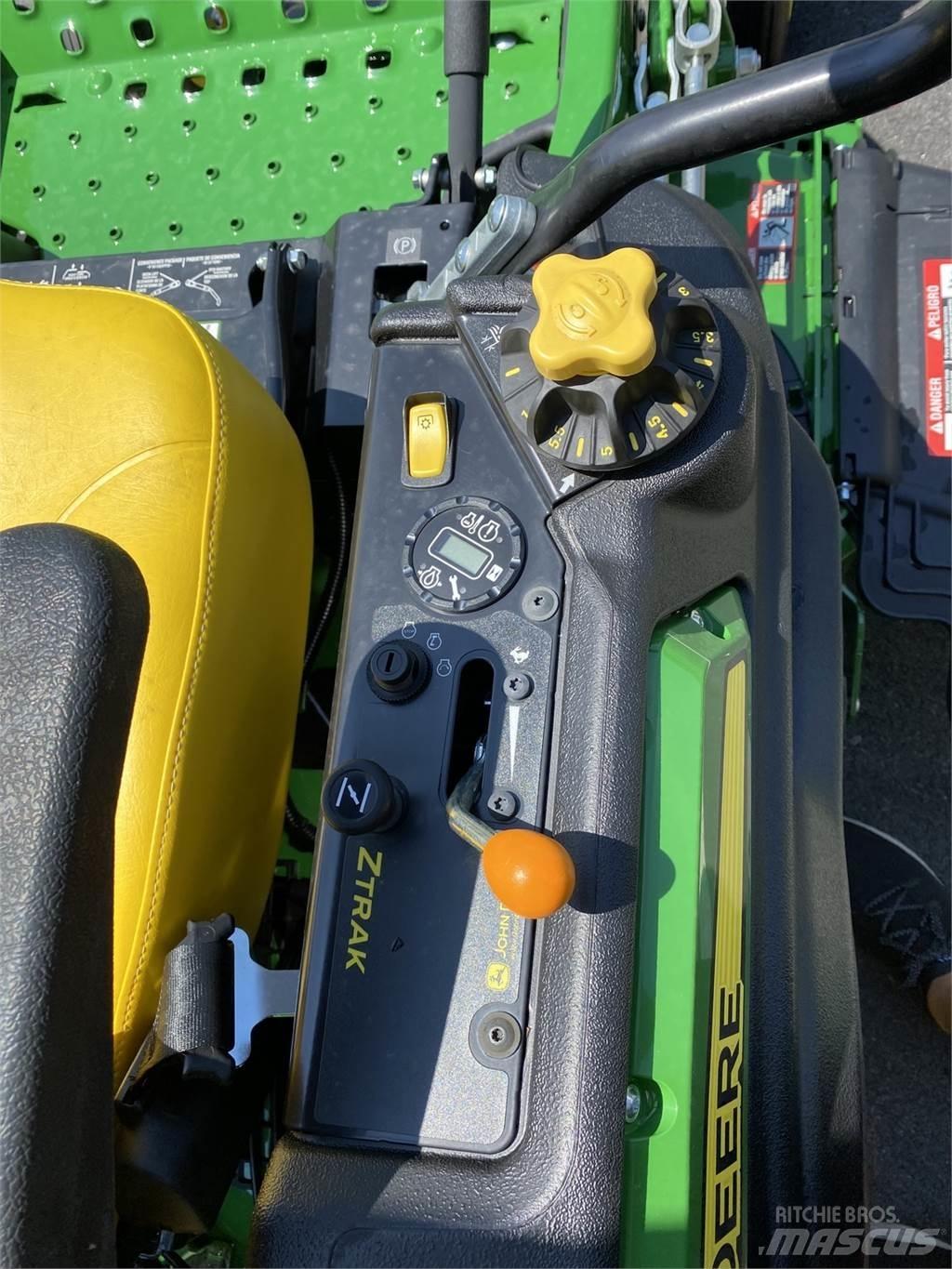 John Deere Z920M Zero turn косарки