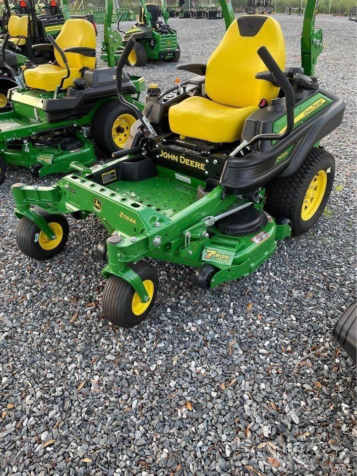 John Deere Z920M Zero turn косарки