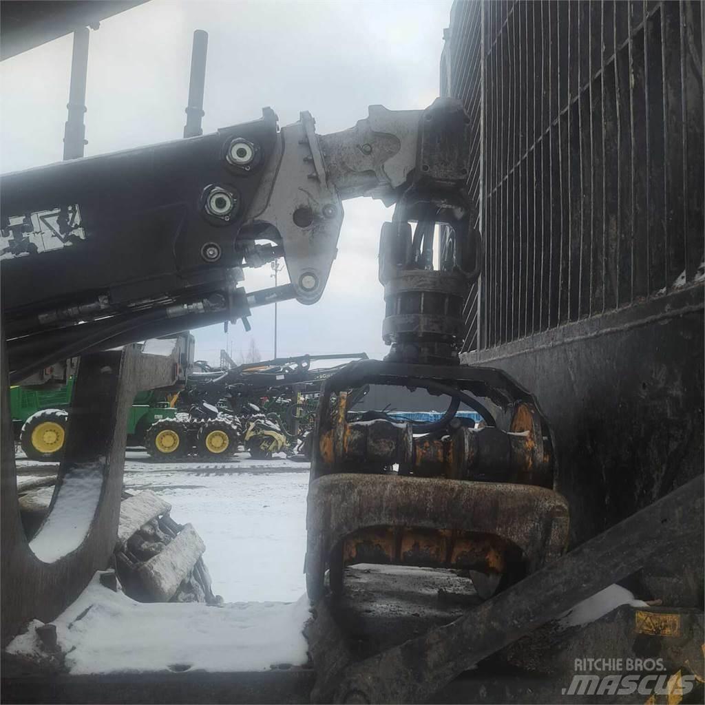 Komatsu 855 Форвардери