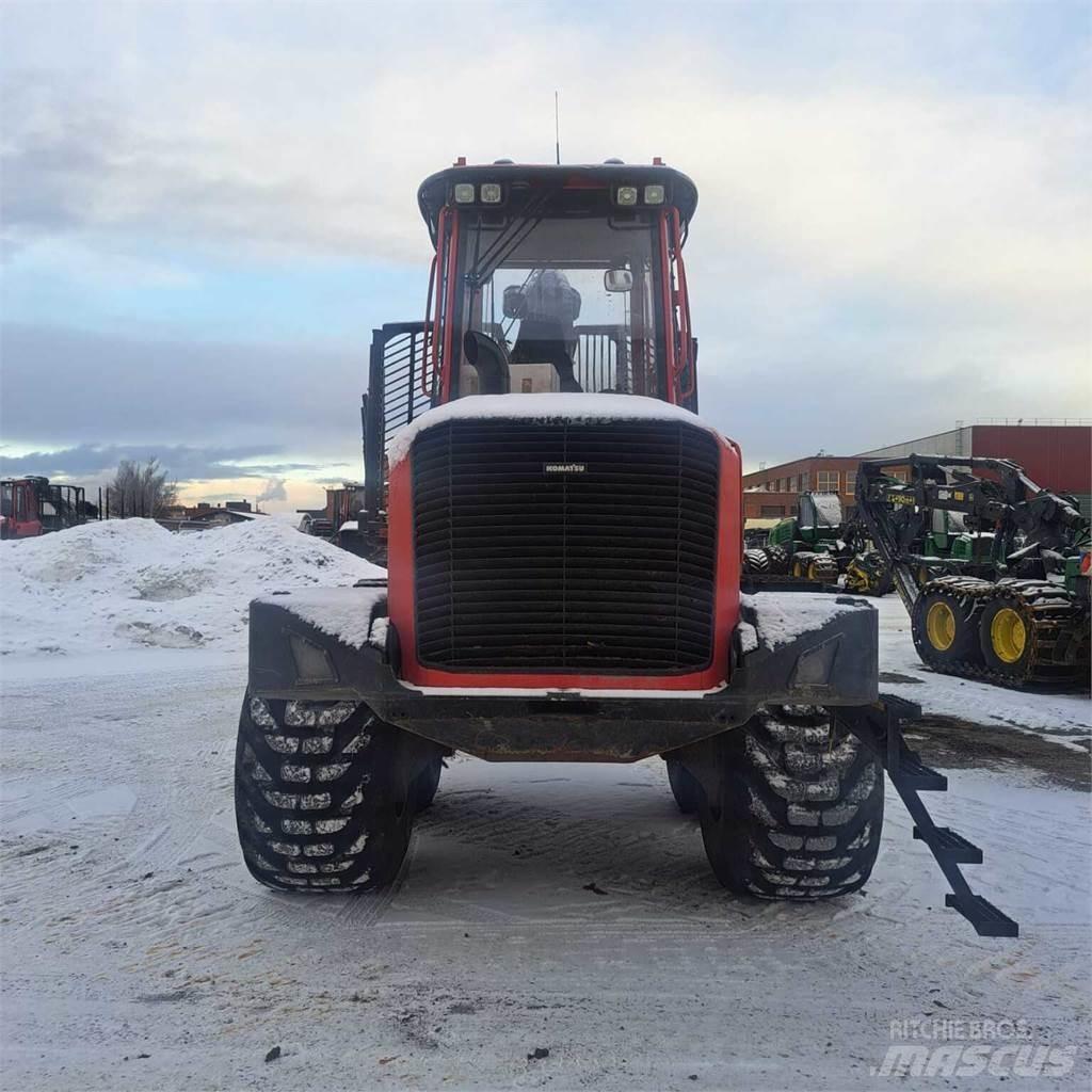Komatsu 855 Форвардери