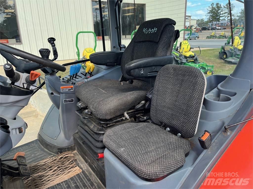 Kubota M7-132 Трактори