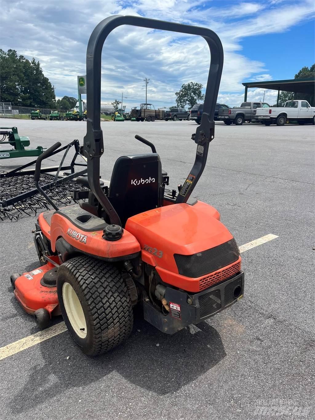 Kubota ZG23 Zero turn косарки