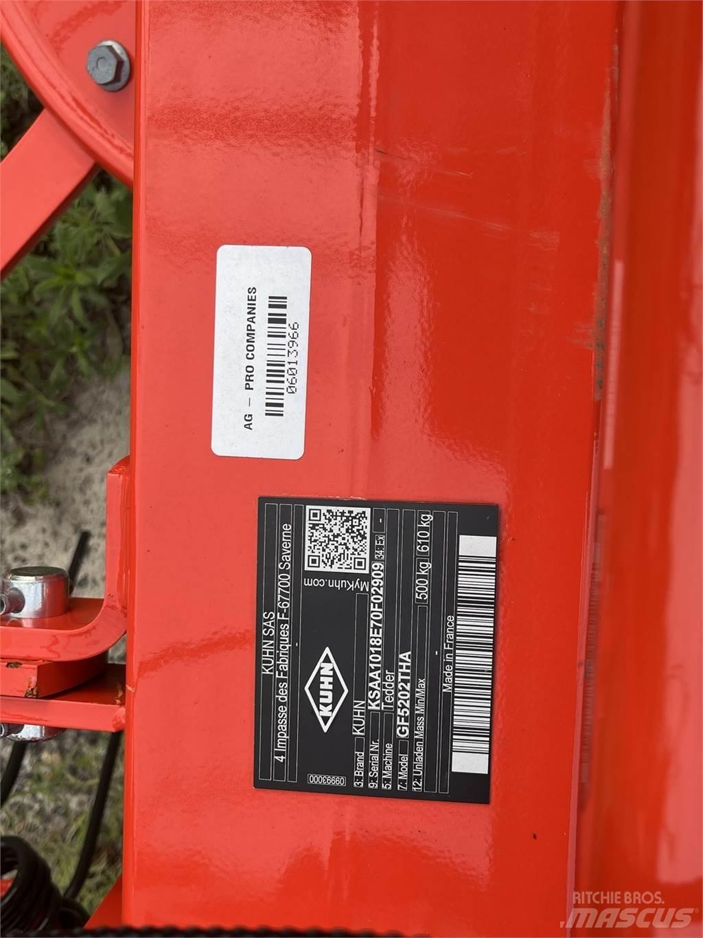 Kuhn GF5202THA Граблі і сінозворушувачі