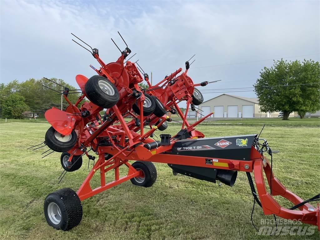 Kuhn GF7902 Граблі і сінозворушувачі