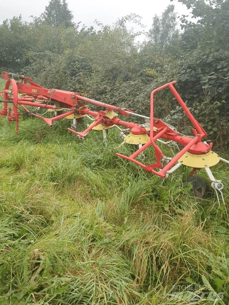 Pöttinger 810N Граблі і сінозворушувачі