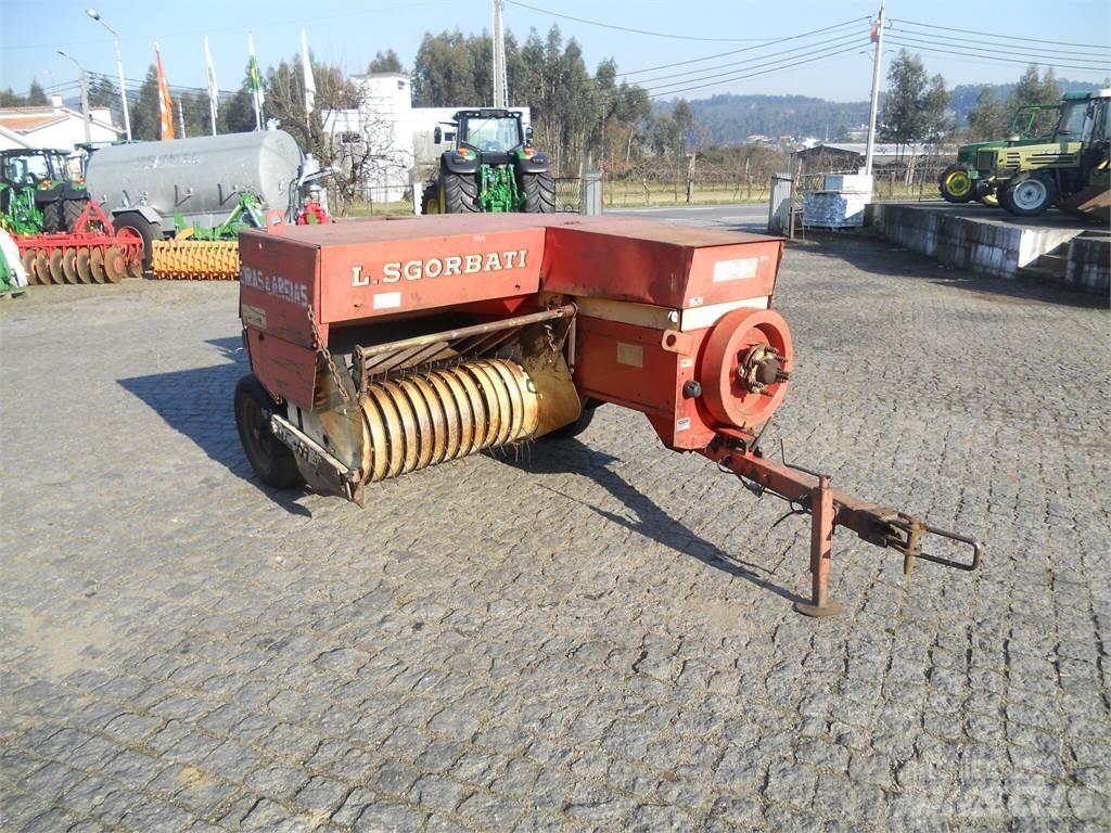  Sgorbati 400 Тюкові прес-підбирачі