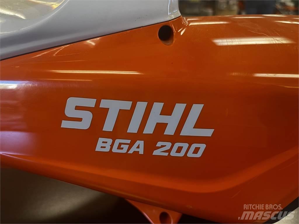 Stihl BGA200 Гольф-мобілі