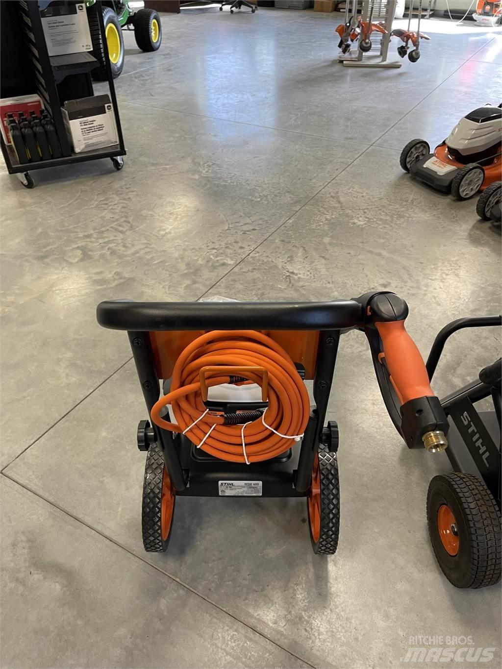 Stihl RB200 Гольф-мобілі