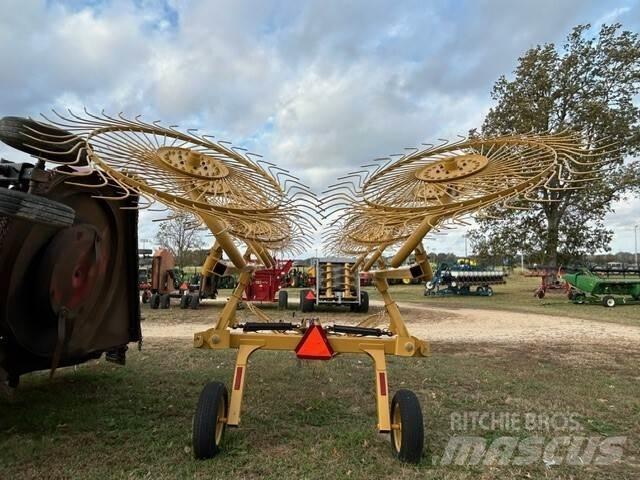 Vermeer VR1224 Граблі і сінозворушувачі