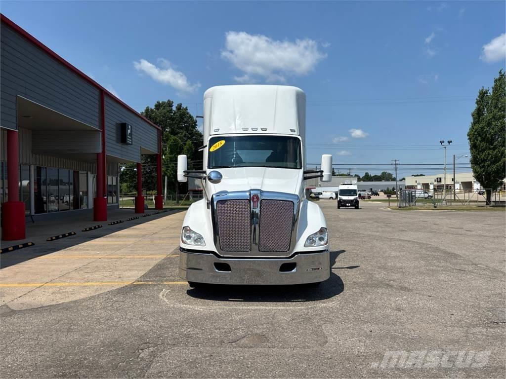 Kenworth T680 Вантажівки / спеціальні