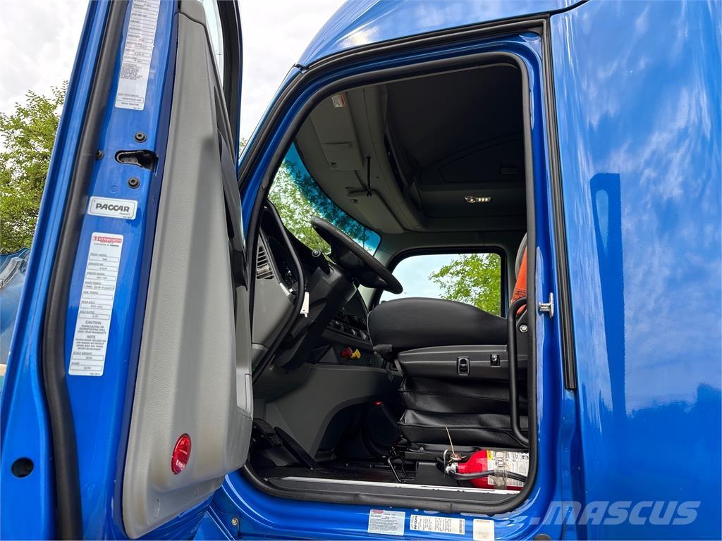 Kenworth T680 Вантажівки / спеціальні