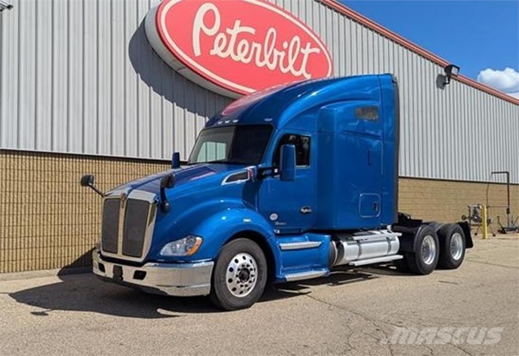 Kenworth T680 Вантажівки / спеціальні