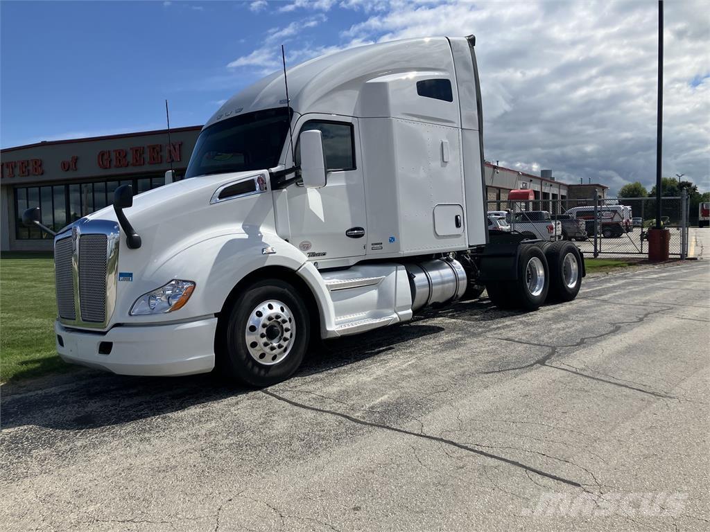 Kenworth T680 Вантажівки / спеціальні
