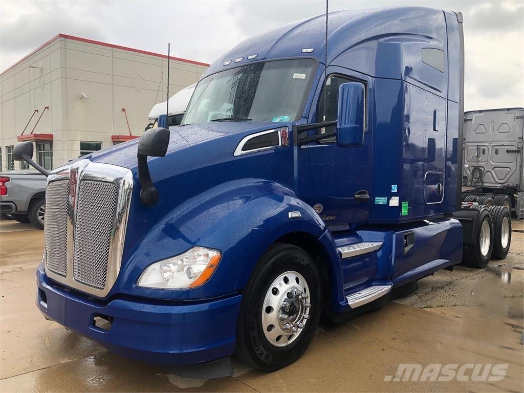 Kenworth T680 Вантажівки / спеціальні