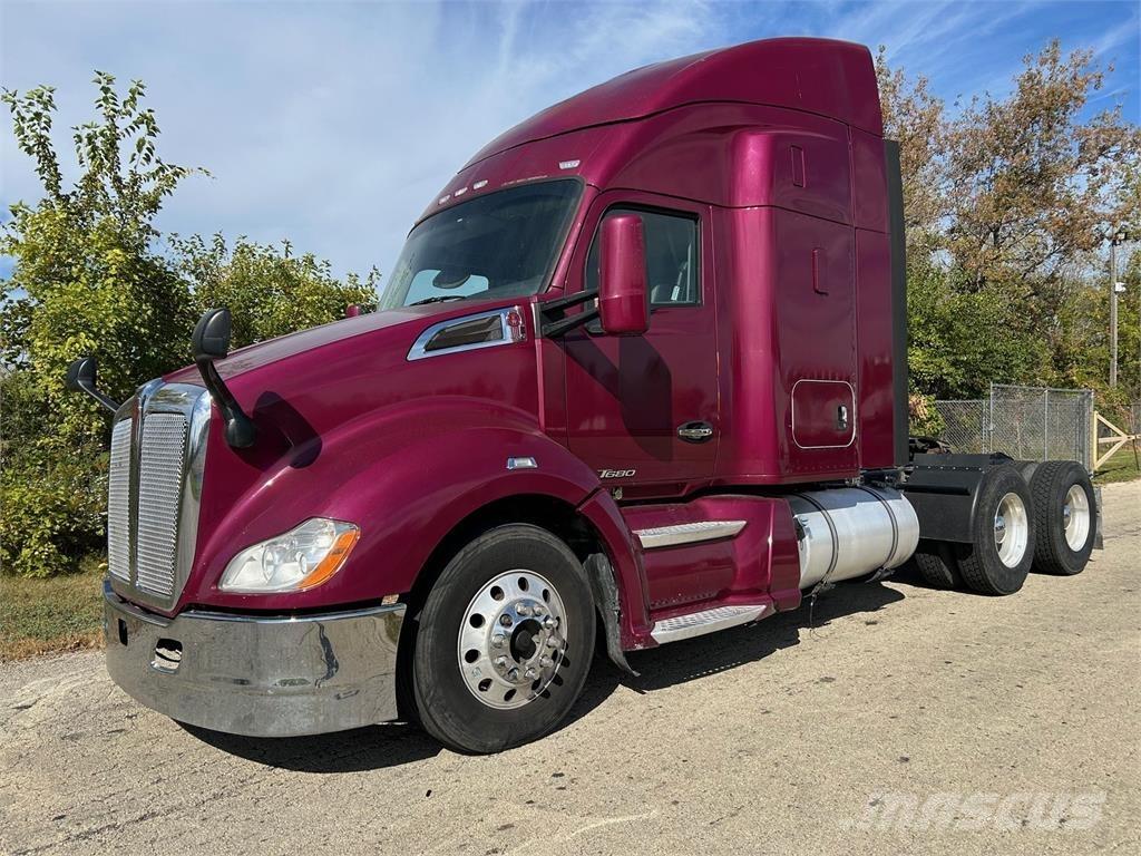 Kenworth T680 Вантажівки / спеціальні