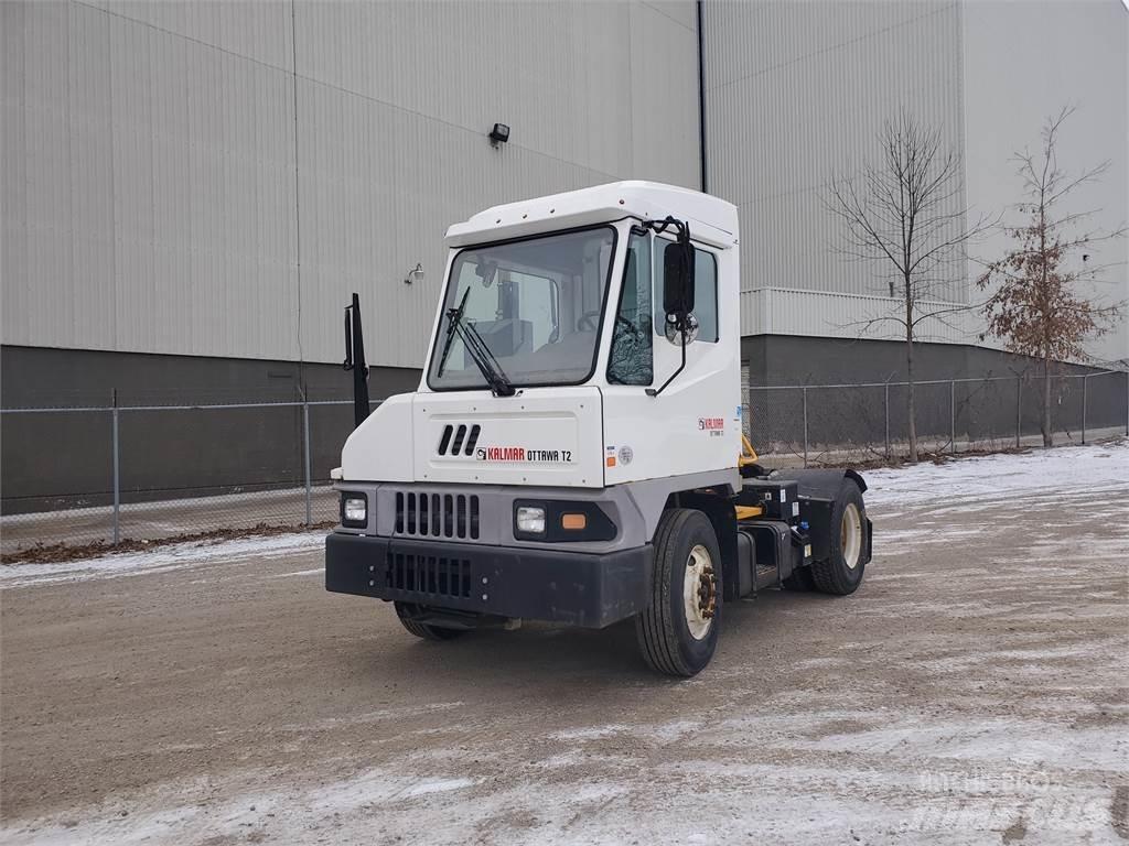 Ottawa T2 4X2 Вантажівки / спеціальні