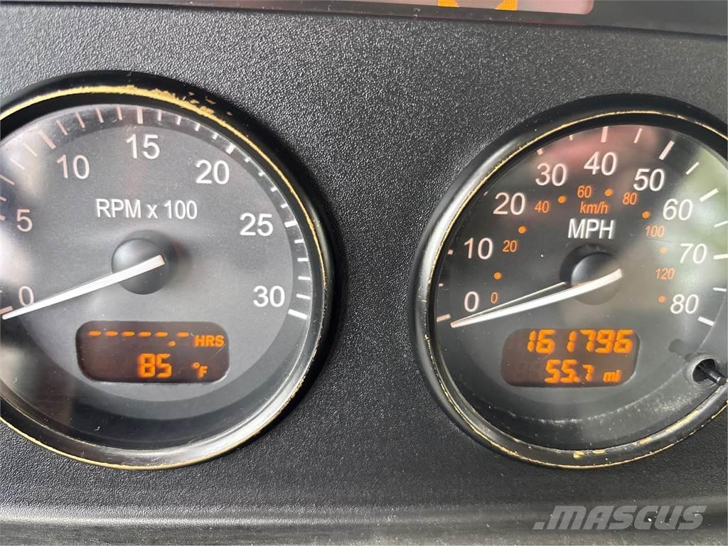 Peterbilt 337 Шасі з кабіною