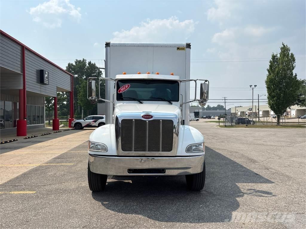 Peterbilt 337 Вантажівки / спеціальні