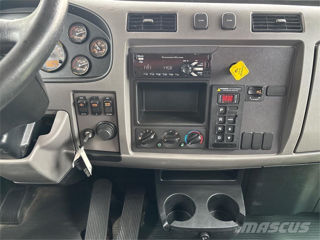 Peterbilt 337 Вантажівки / спеціальні