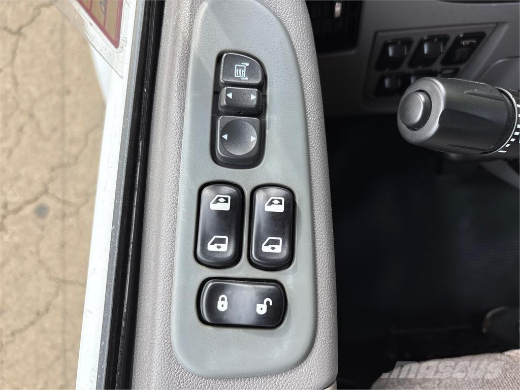 Peterbilt 337 Вантажівки / спеціальні