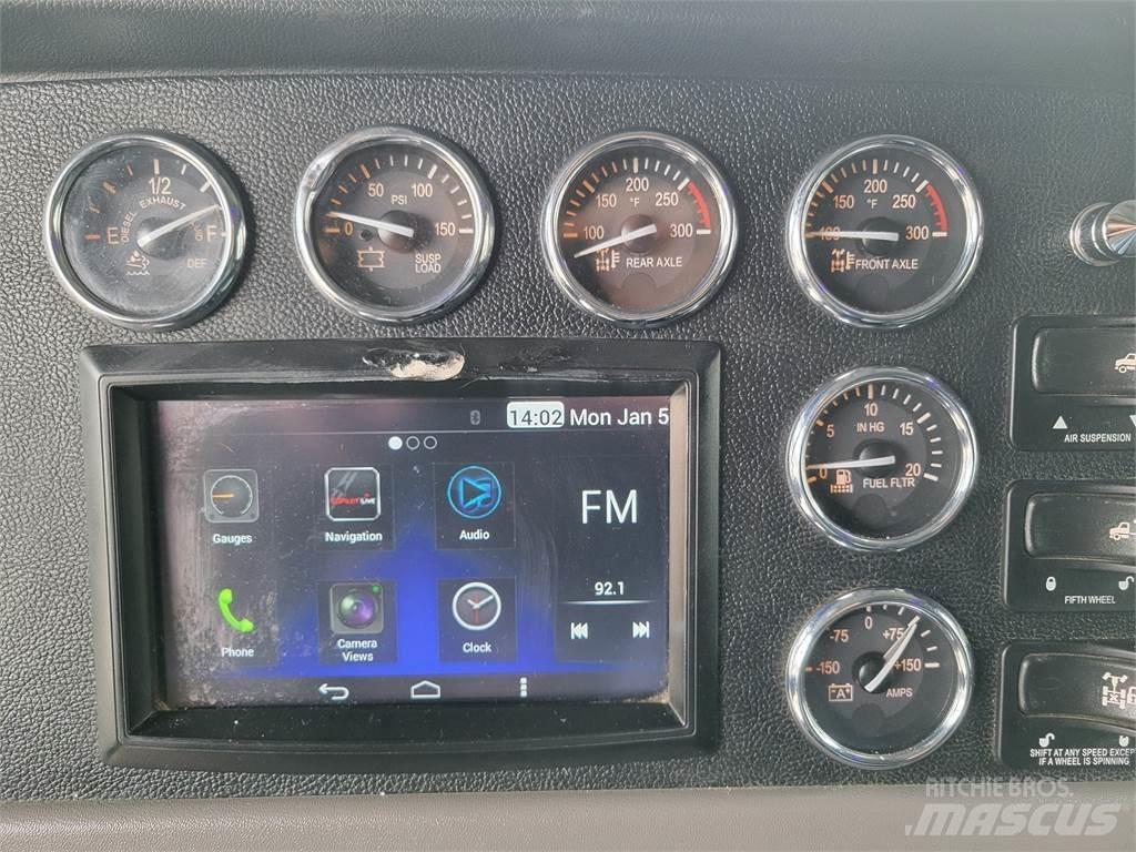 Peterbilt 389 Тягачі
