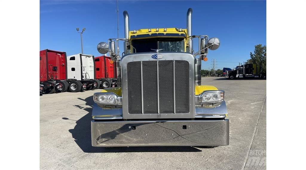 Peterbilt 389 Тягачі