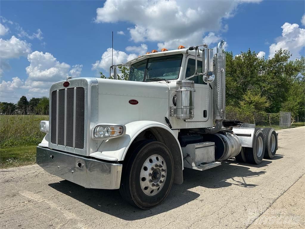 Peterbilt 389 Тягачі