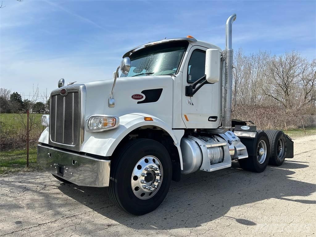 Peterbilt 567 Тягачі