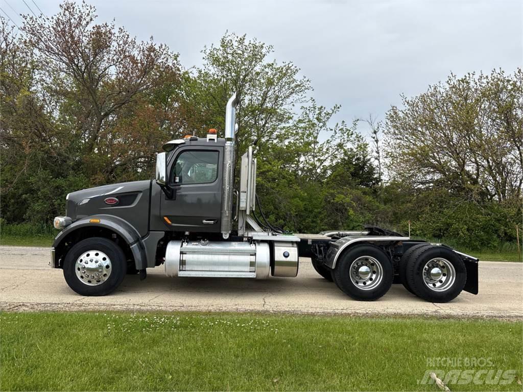 Peterbilt 567 Тягачі