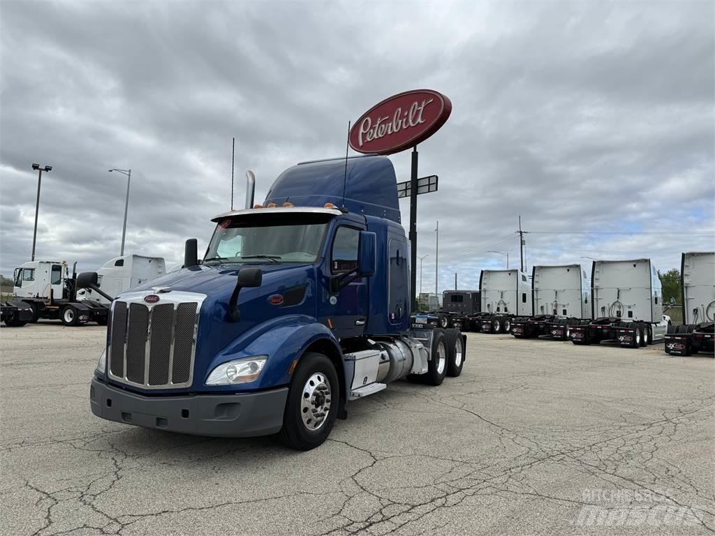 Peterbilt 579 Тягачі