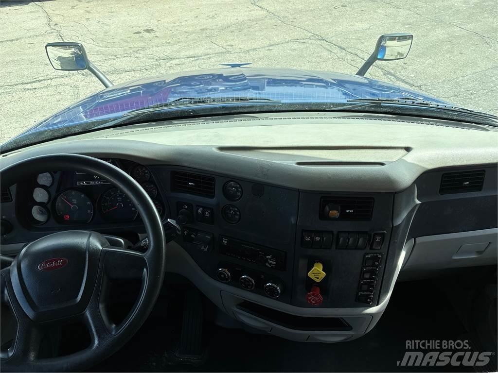 Peterbilt 579 Тягачі