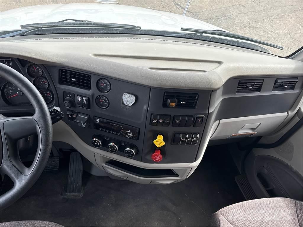 Peterbilt 579 Тягачі