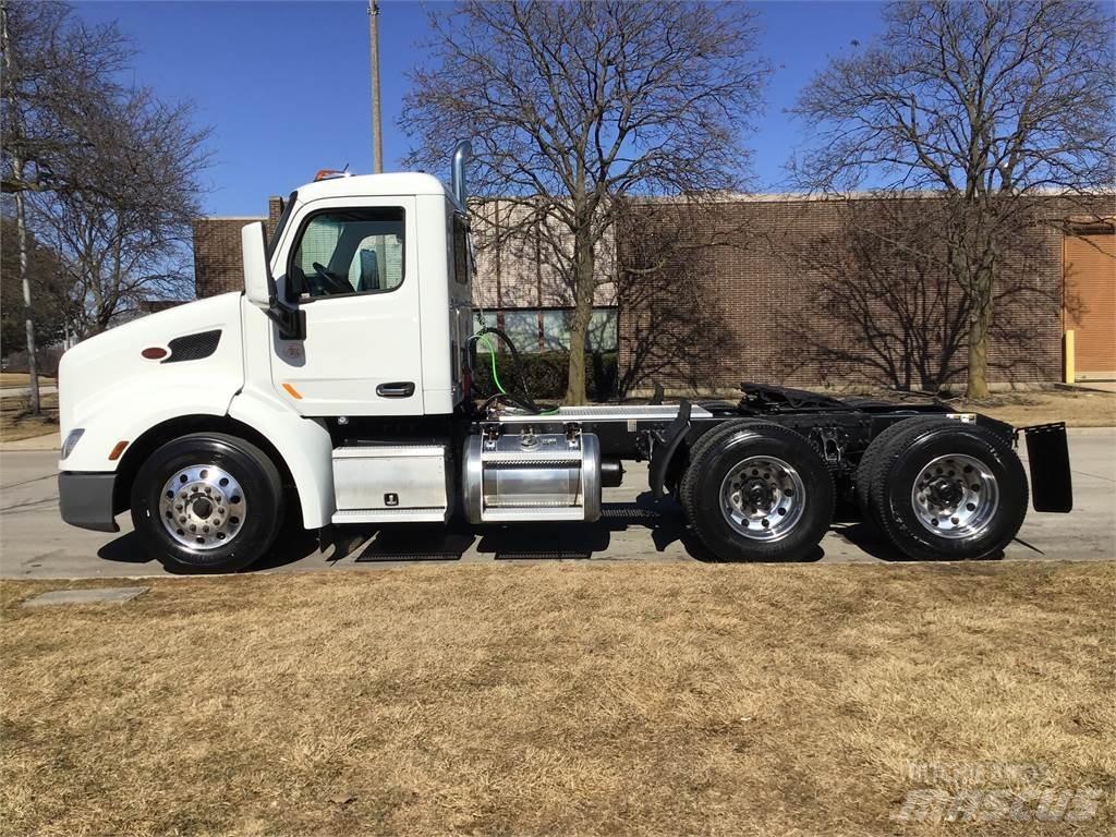 Peterbilt 579 Тягачі