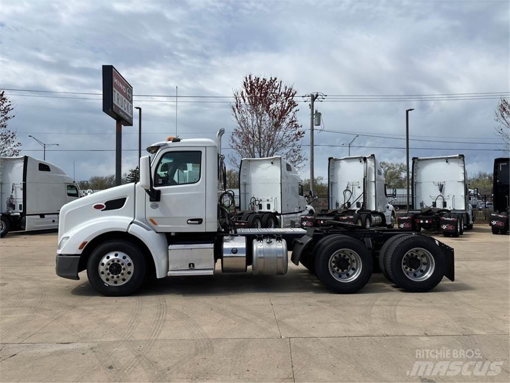 Peterbilt 579 Тягачі