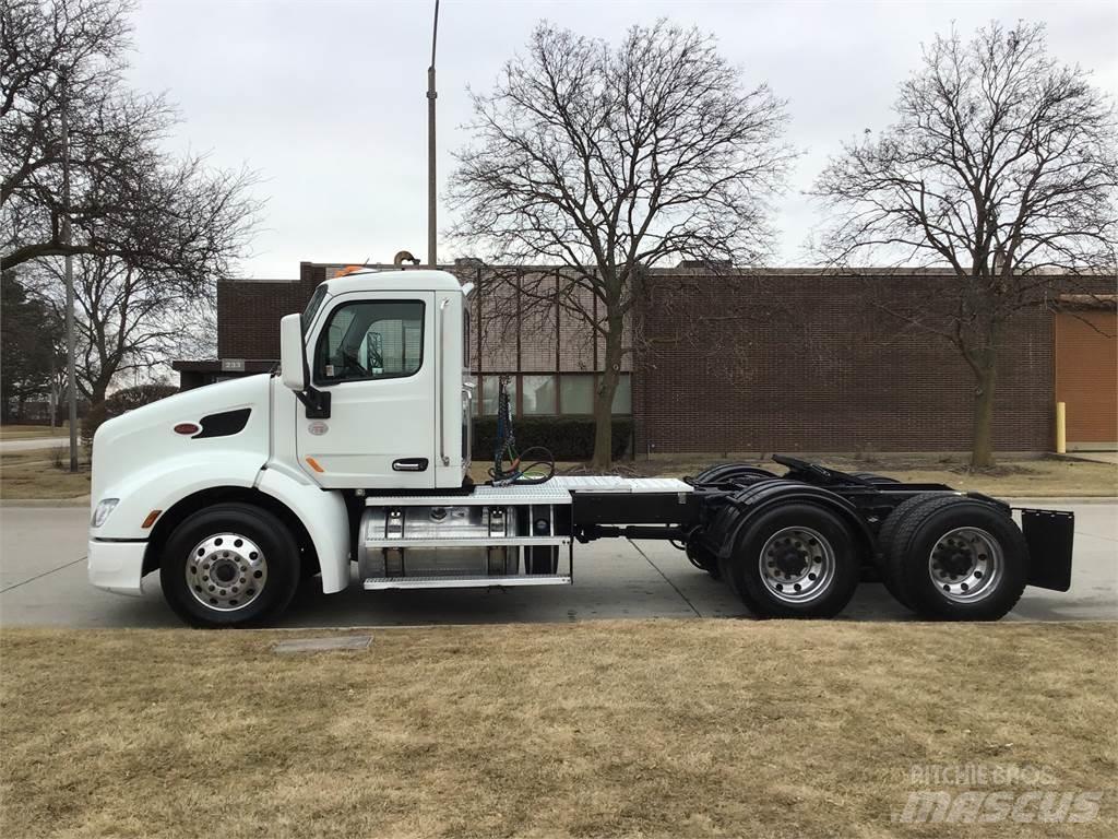 Peterbilt 579 Тягачі