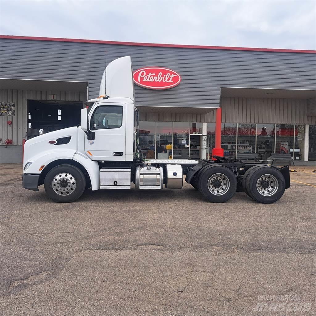 Peterbilt 579 Тягачі