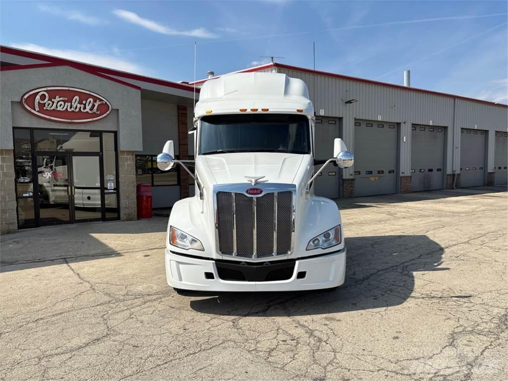 Peterbilt 579 Тягачі