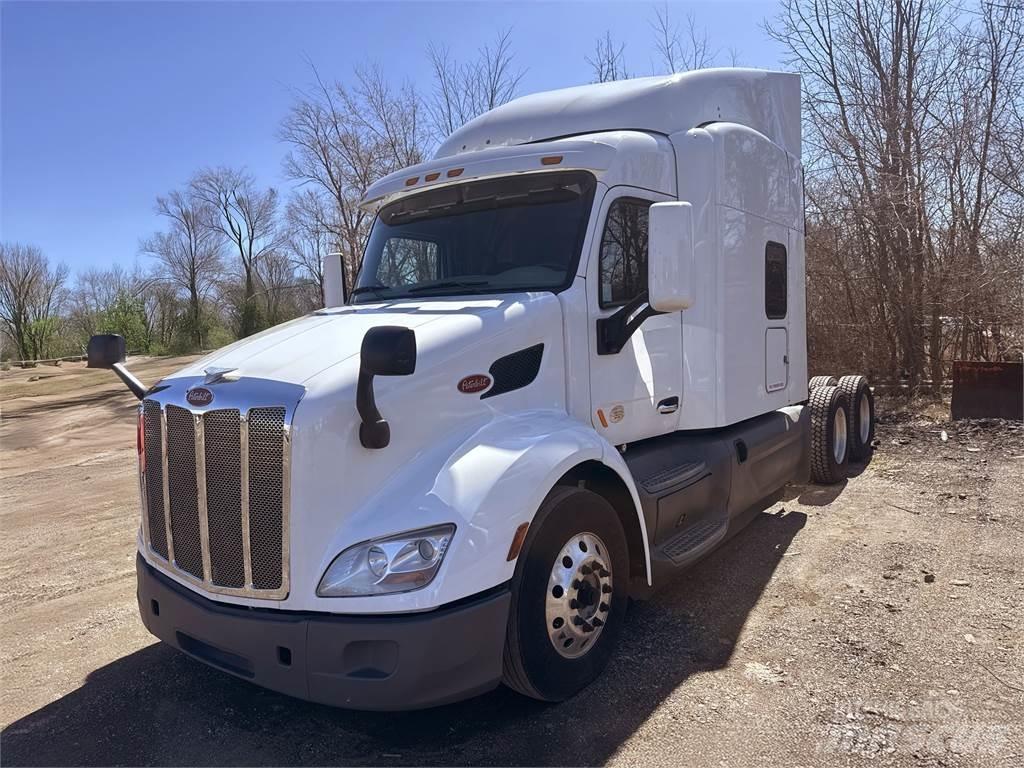 Peterbilt 579 Тягачі