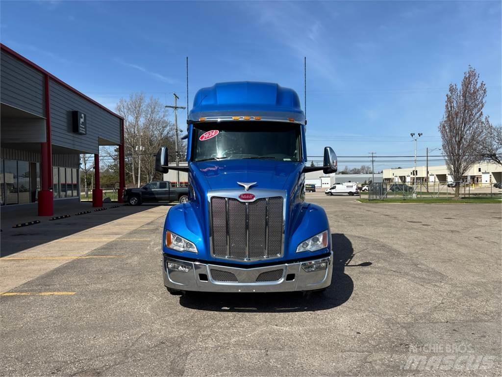 Peterbilt 579 Тягачі