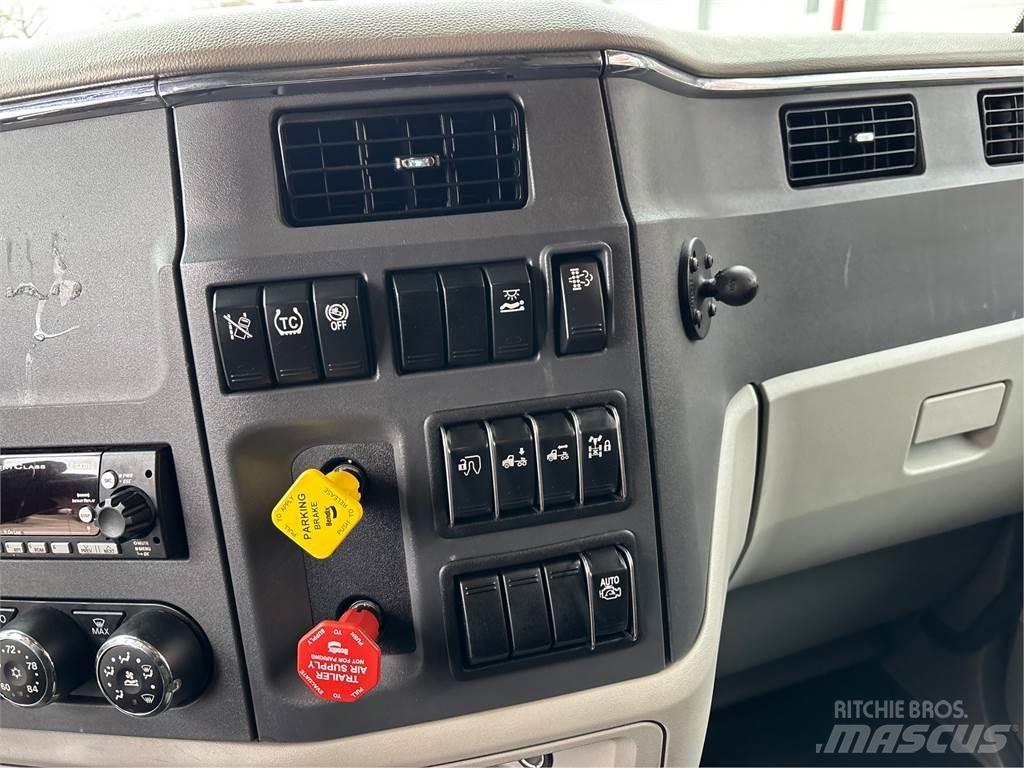 Peterbilt 579 Тягачі