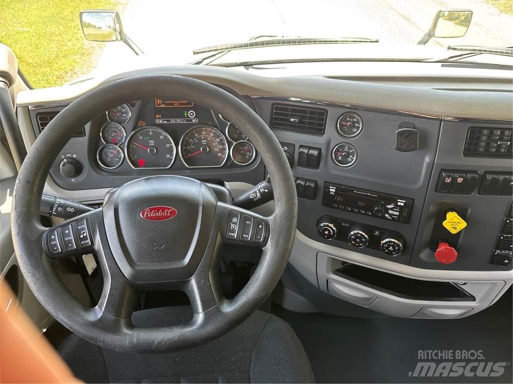 Peterbilt 579 Тягачі
